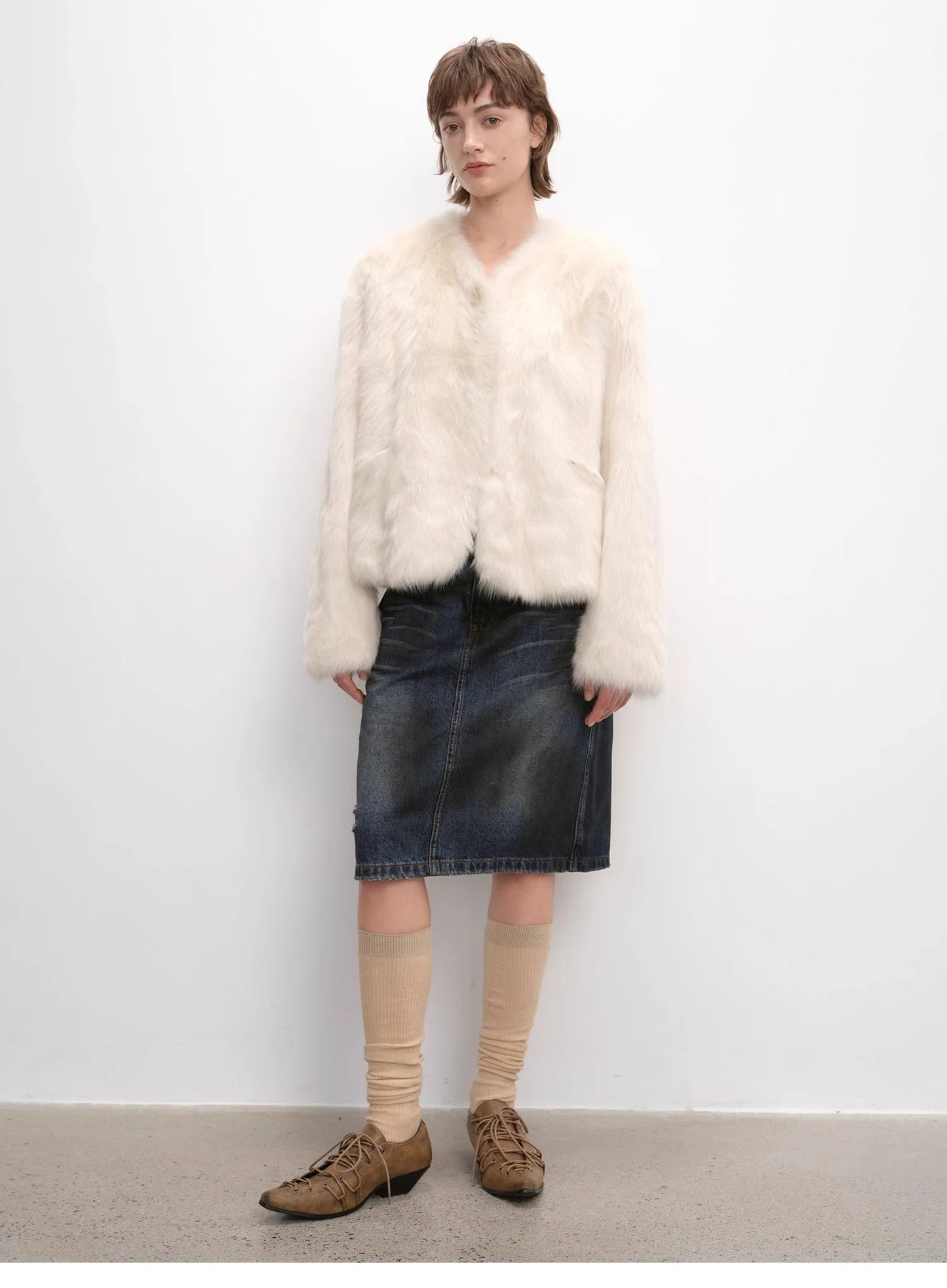 "Darcy Manor" Imported Tuscan Straight Wool Sheepskin Sweetheart Collar Short Fur Coat