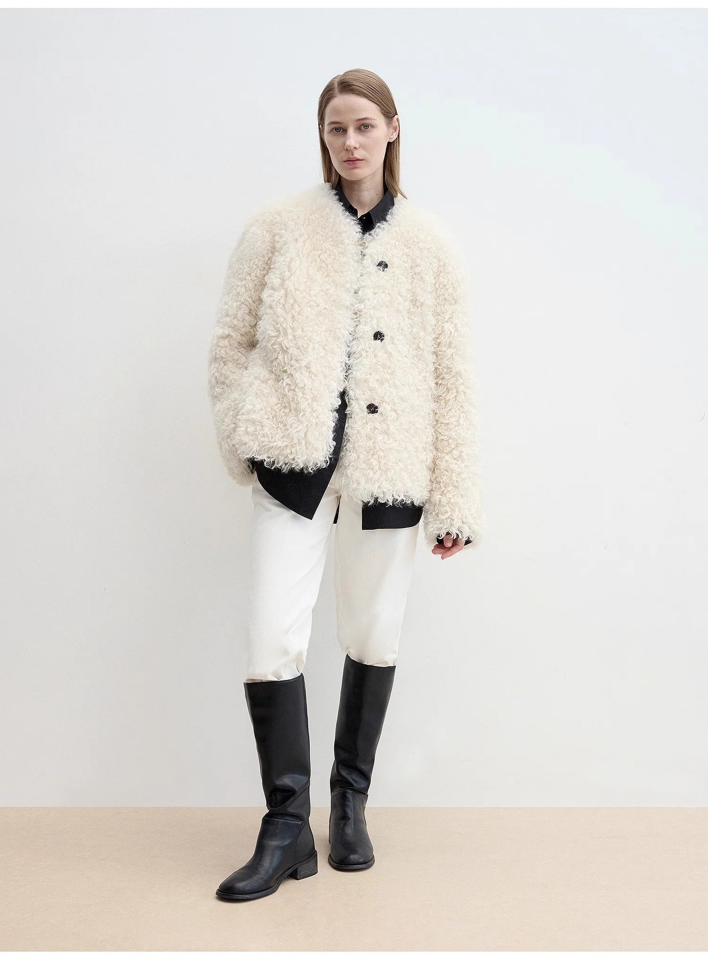 "Ghost Horse Girl" Merino Curly Sweetheart Collar Straight Fur Coat