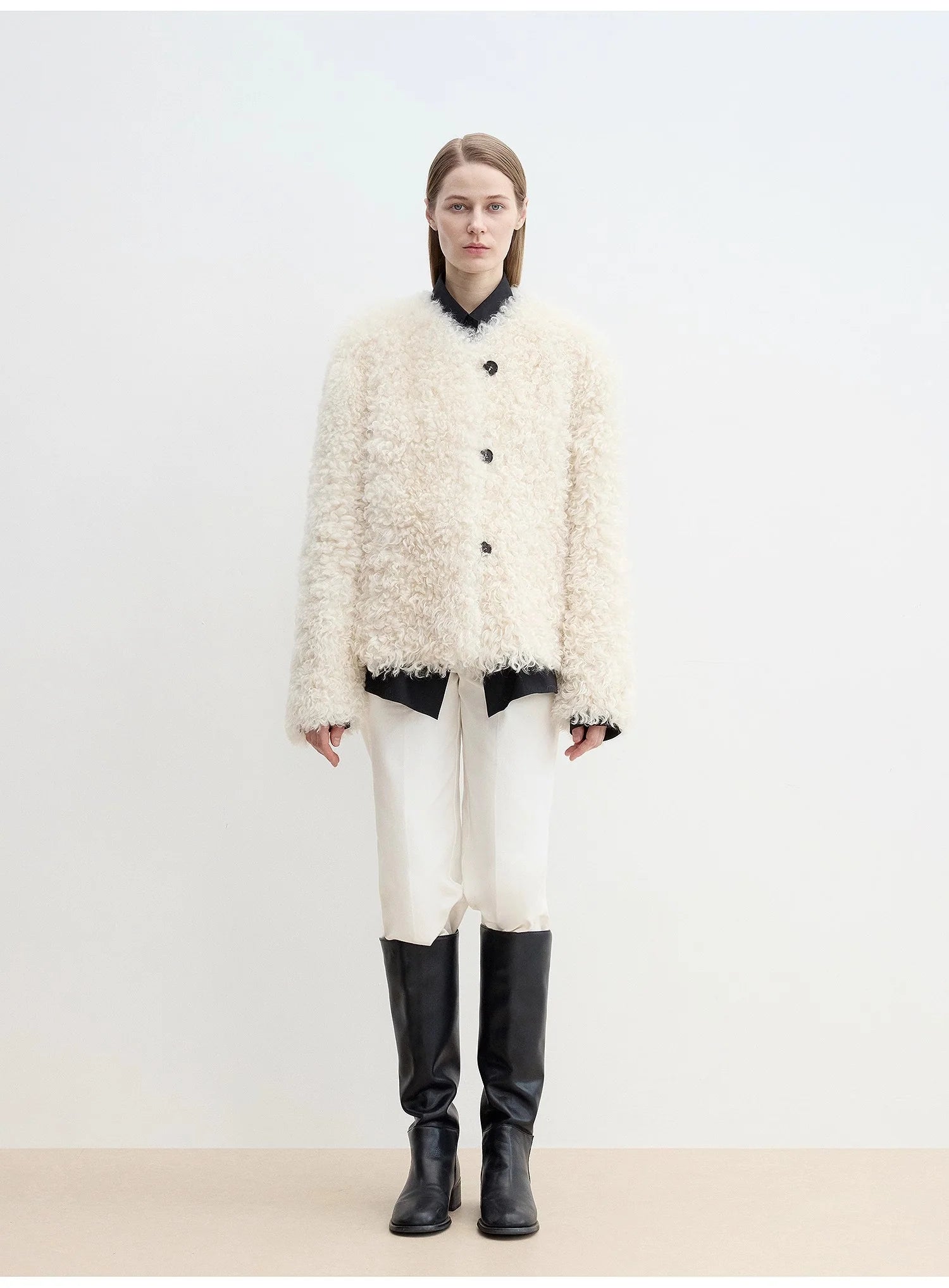 "Ghost Horse Girl" Merino Curly Sweetheart Collar Straight Fur Coat